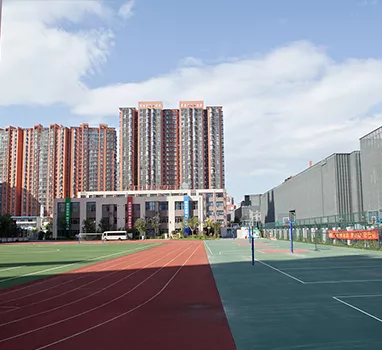 学校/宿舍